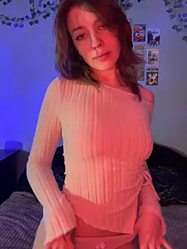 VelvetBlossom online show from 04.04.26