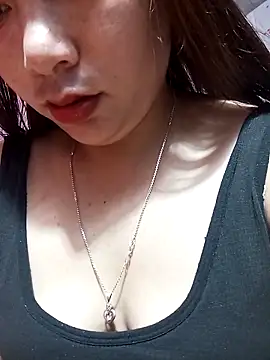 Hena   online show from 03.24.26