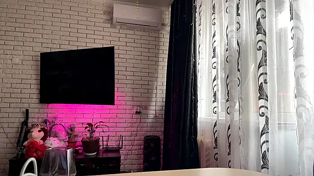 ElmiraDabato online show from 04.07.26