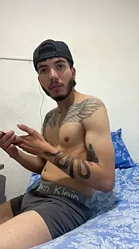 milkhot777 online show from 03.21.26