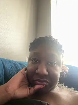 Snapshot of Cici_Wet chatting on 04.01.26 Cici Wet online show from 04.01.26