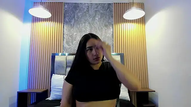 Snapshot of Sulay_Kim chatting on 05.22.26 Sulay Kim online show from 05.22.26