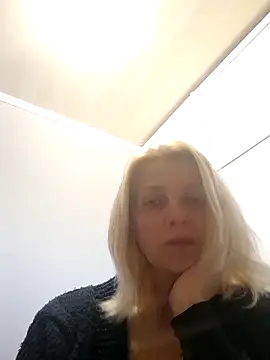 MiaLove183 online show from 05.03.26