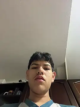 Snapshot of juanma759 chatting on 04.11.26 juanma759 online show from 04.11.26