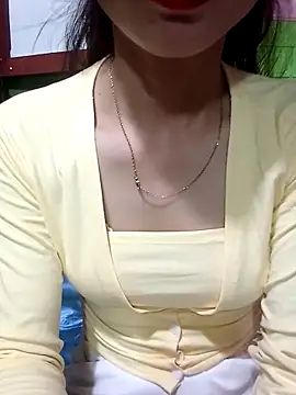 Snapshot of AmyLinee01 chatting on 04.06.26 AmyLinee01 online show from 04.06.26