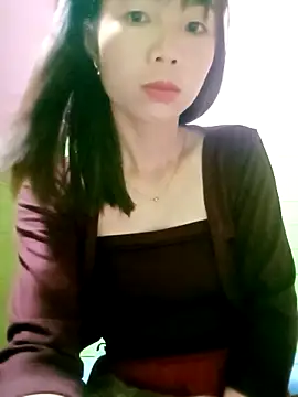 Snapshot of AmyLinee01 chatting on 04.12.26 AmyLinee01 online show from 04.12.26
