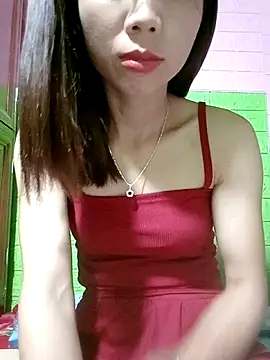 Snapshot of AmyLinee01 chatting on 04.18.26 AmyLinee01 online show from 04.18.26