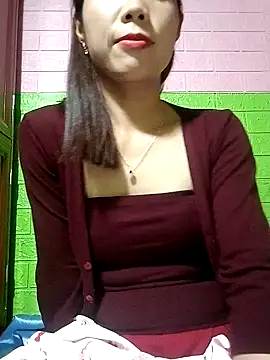 Snapshot of AmyLinee01 chatting on 04.24.26 AmyLinee01 online show from 04.24.26