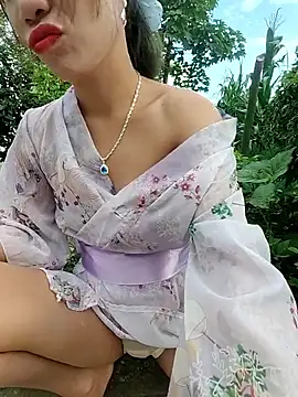 Ruby Lucy online show from 05.24.26