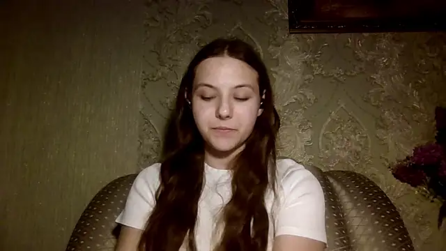  Yuni online show from 04.21.26