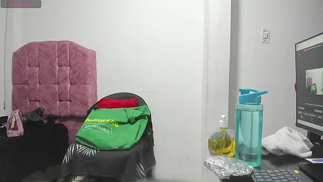 tiharaladys online show from 05.18.26