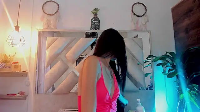 sofy bonnet1 online show from 05.23.26