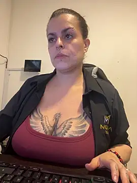 MiaHotboobs online show from 05.30.26
