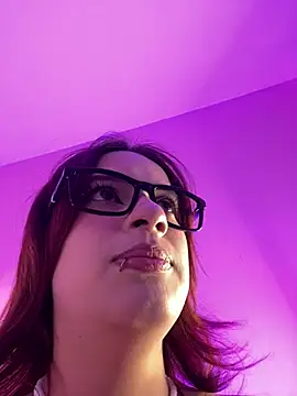 steffmontespink18 online show from 05.25.26