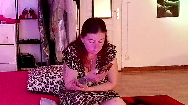 Snapshot of C0chonne59_ chatting on 04.02.26 C0chonne59 online show from 04.02.26