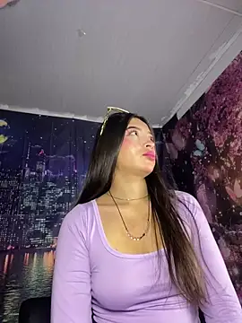 Snapshot of Itze_Mua chatting on 03.27.26 Itze Mua online show from 03.27.26