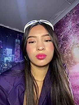 Snapshot of Itze_Mua chatting on 03.29.26 Itze Mua online show from 03.29.26