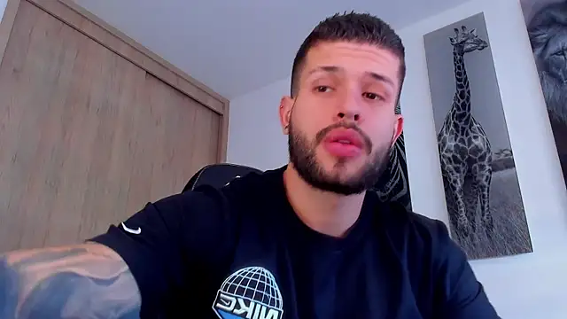 Snapshot of Santos_ramirez1 chatting on 07.16.26 Santos ramirez1 online show from 07.16.26