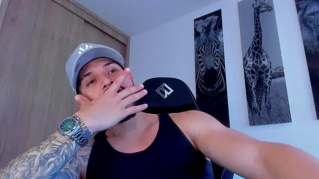 Snapshot of Santos_ramirez1 chatting on 07.18.26 Santos ramirez1 online show from 07.18.26
