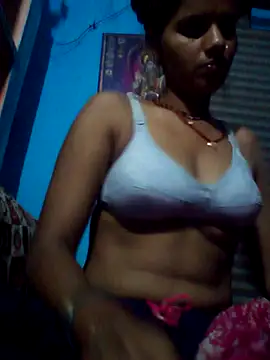 Raveena0990 online show from 05.19.26