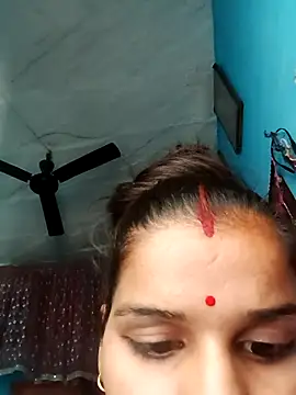 Raveena0990 online show from 05.25.26