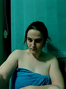 slutty annie69 online show from 03.24.26