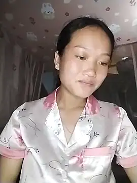 Snapshot of Jolinie chatting on 03.23.26 Jolinie online show from 03.23.26