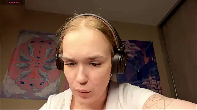 DenitaSpace online show from 05.25.26