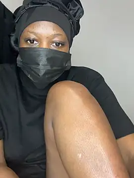 Snapshot of xxxchocolatepussy chatting on 06.02.26 xxxchocolatepussy online show from 06.02.26
