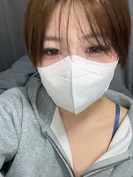 Snapshot of Haru_sc chatting on 04.05.26 Haru sc online show from 04.05.26