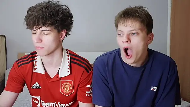 1gay1straight online show from 03.23.26