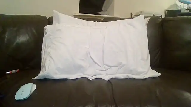 Snapshot of feetlovrr94 chatting on 03.24.26 feetlovrr94 online show from 03.24.26