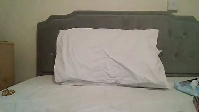 Snapshot of feetlovrr94 chatting on 03.28.26 feetlovrr94 online show from 03.28.26