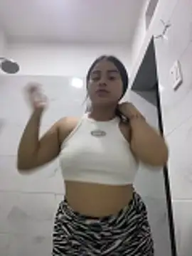 Snapshot of Valerials chatting on 04.06.26 Valerials online show from 04.06.26