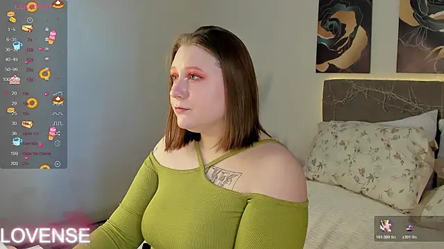 KatieGarsiaa online show from 03.24.26