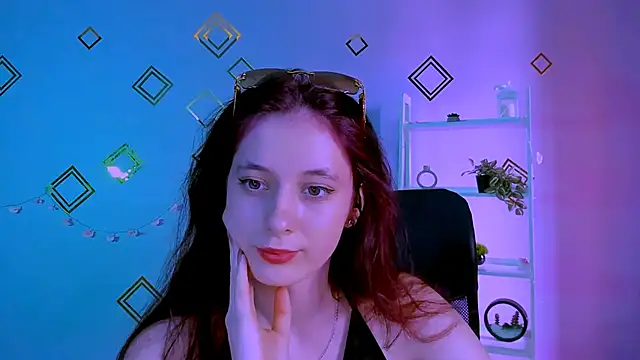 Snapshot of nami_glow chatting on 05.26.26 nami glow online show from 05.26.26