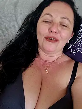Snapshot of angelicalov chatting on 04.17.26 angelicalov online show from 04.17.26