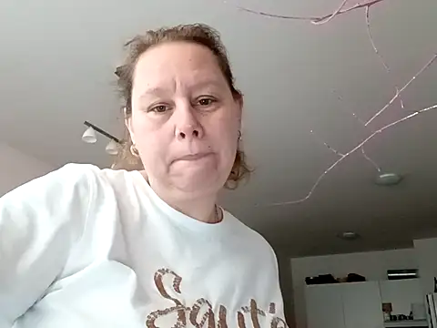 Snapshot of Jahudka47 chatting on 03.24.26 Jahudka47 online show from 03.24.26