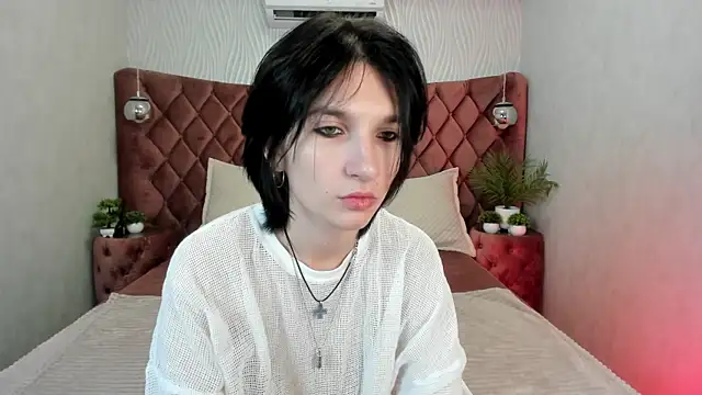 Snapshot of AdonBev chatting on 05.29.26 AdonBev online show from 05.29.26