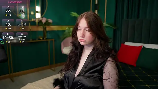 Snapshot of Elisabeth_Binder chatting on 04.01.26 Elisabeth Binder online show from 04.01.26