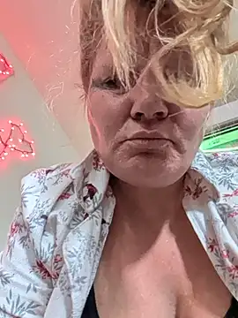 trippsgotlips online show from 06.20.26