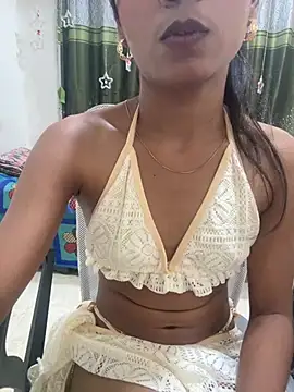 Snapshot of Baby_pari1 chatting on 06.23.26 Baby pari1 online show from 06.23.26