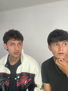 LYAN DYLAN online show from 03.24.26