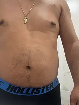 Snapshot of Crossroads5214 chatting on 04.10.26 Crossroads5214 online show from 04.10.26