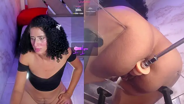 Snapshot of ZaraWilde chatting on 03.27.26 ZaraWilde online show from 03.27.26