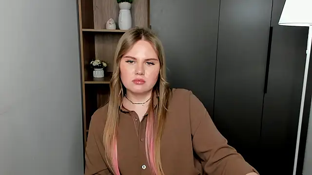 PaulinaBigley online show from 04.01.26