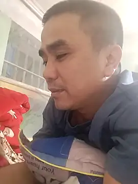 Snapshot of Tinh_love chatting on 04.03.26 Tinh love online show from 04.03.26