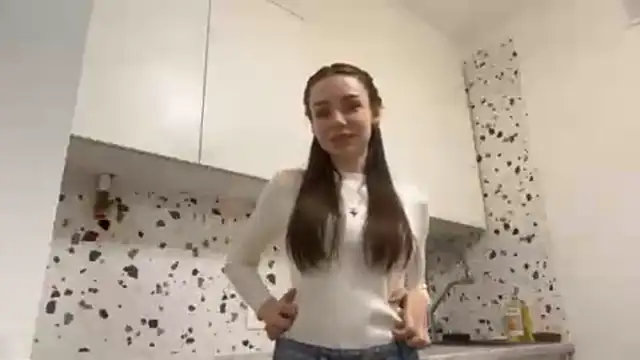 Snapshot of SlippyEngine chatting on 03.25.26 SlippyEngine online show from 03.25.26