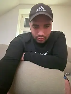 Snapshot of JackySexyy chatting on 04.24.26 JackySexyy online show from 04.24.26