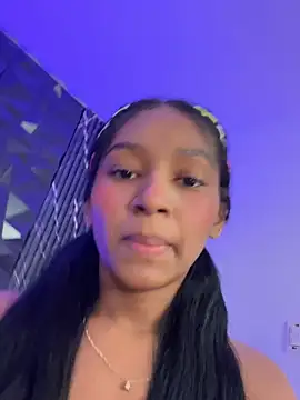 Snapshot of Angelicamayson chatting on 06.11.26 Angelicamayson online show from 06.11.26